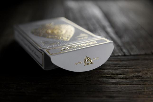 Artisan_Playing_Cards_White_Edition