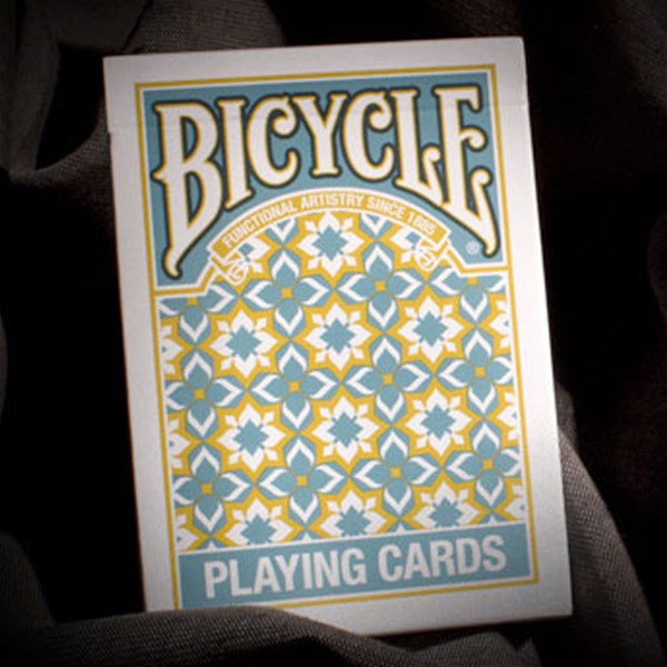 Bicycle_Madison_Playing_Cards_box2
