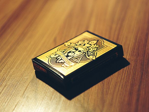 Angry_God_Of_Wealth_Playing_Cards_Box