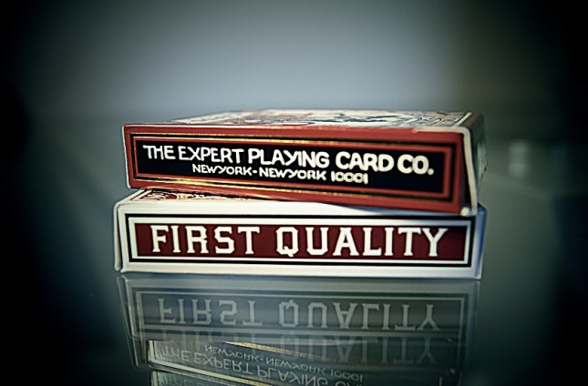 Global_Titans_Playing_Cards_Box_Sides