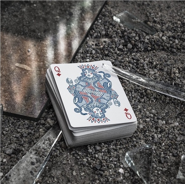 Joker-and-the-Thief-Playing-Cards-Queen-of-Diamonds